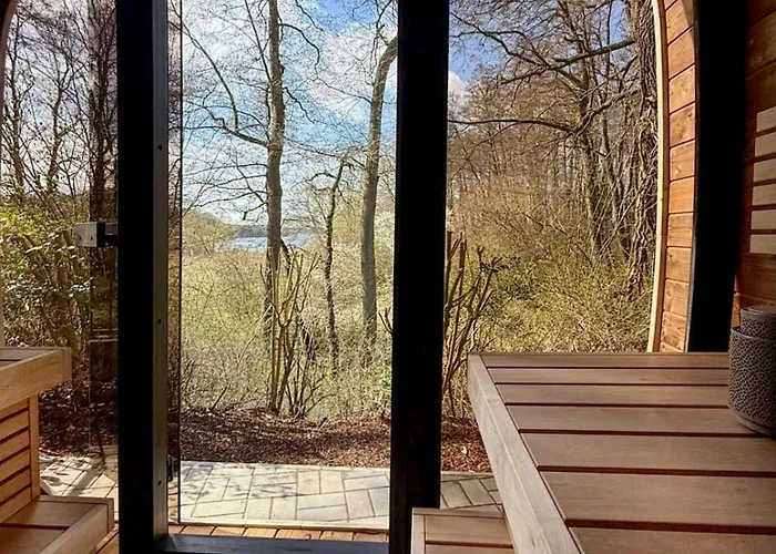Traum Am Mit Sauna Und Whirlpool Semesterbostad
